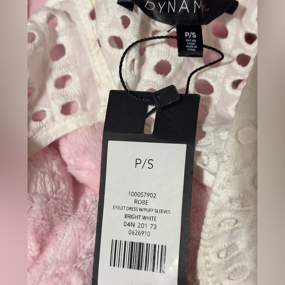 Dynamite White Eyelet puffed sleeve Midi Dress small NWT - Picture 10 of 14